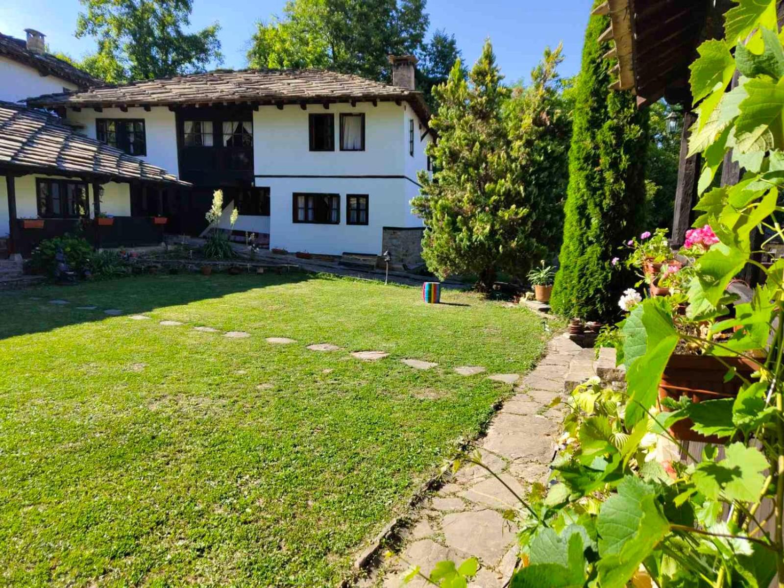 Hotel Хаджидимовата Къща Bozhentsi Esterno foto